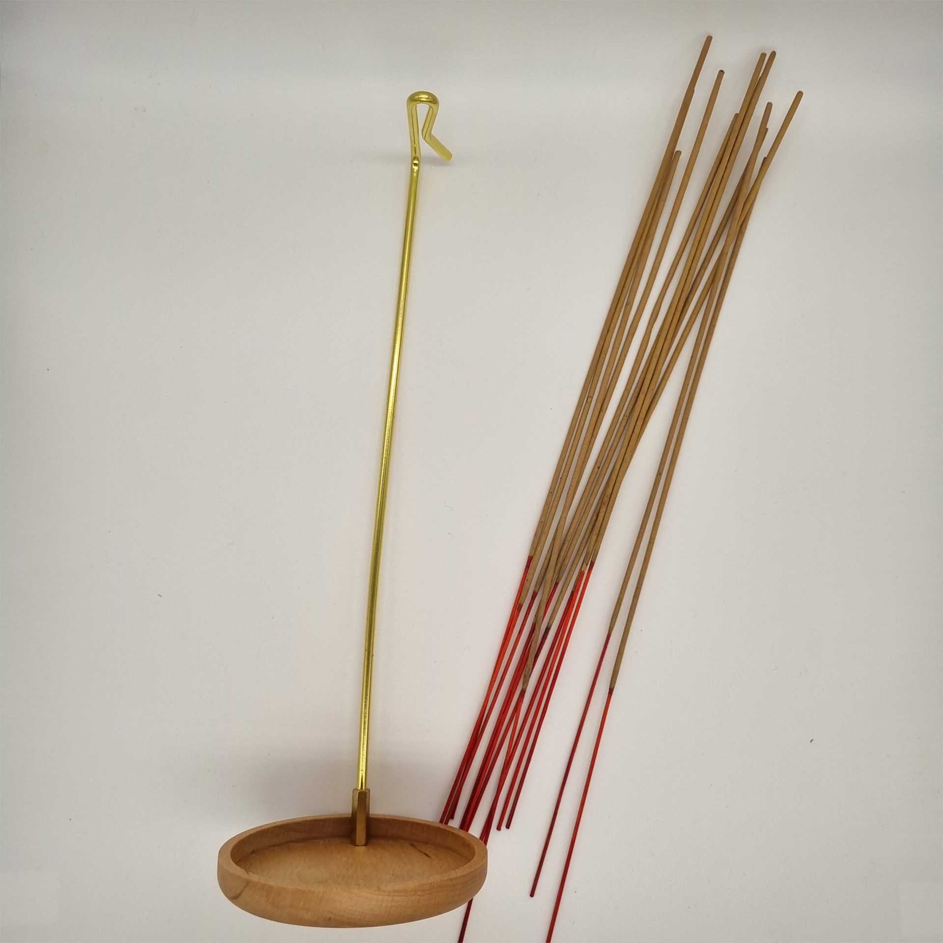 Standing incense holder and sticks